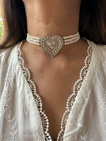 Choker 10