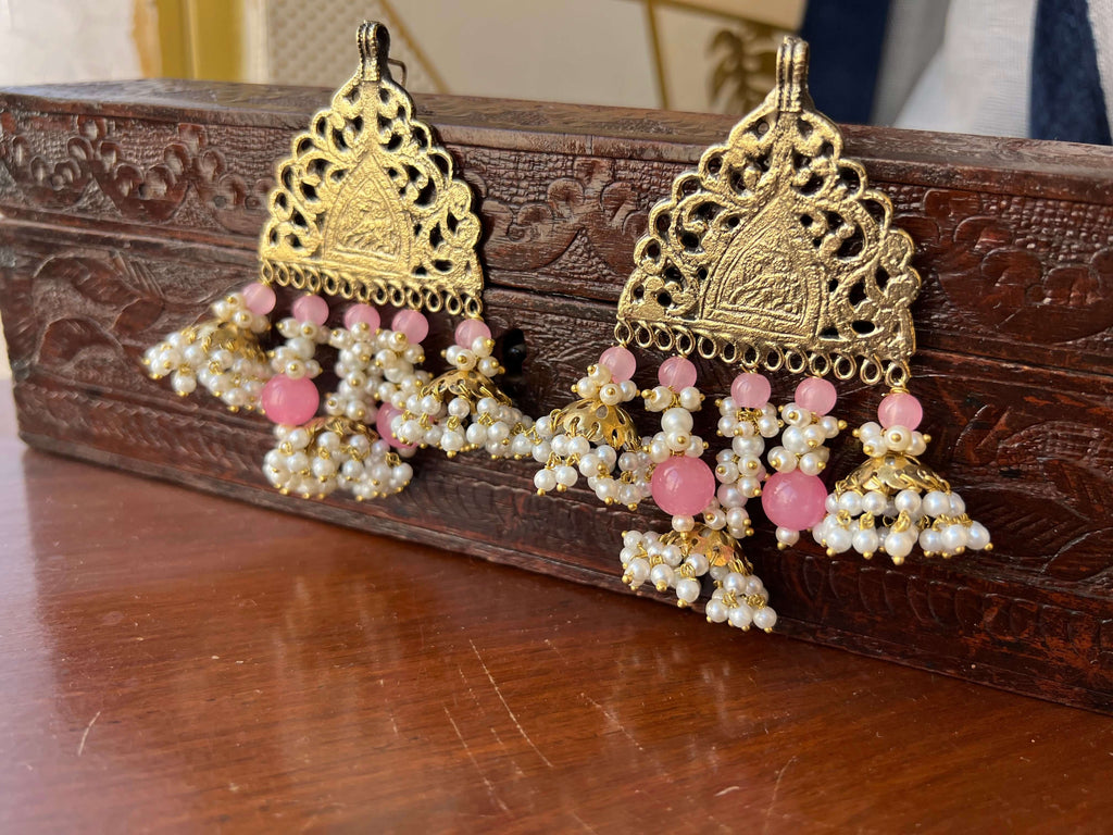 Earring 08