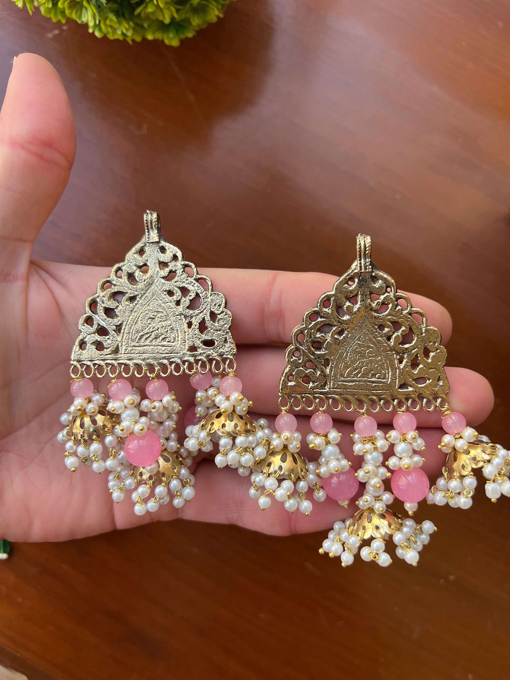 Earring 08