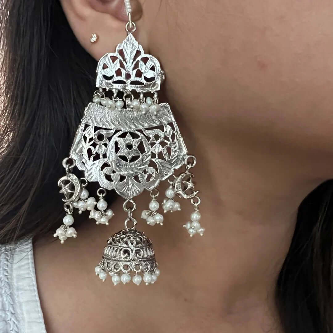 Earring 03