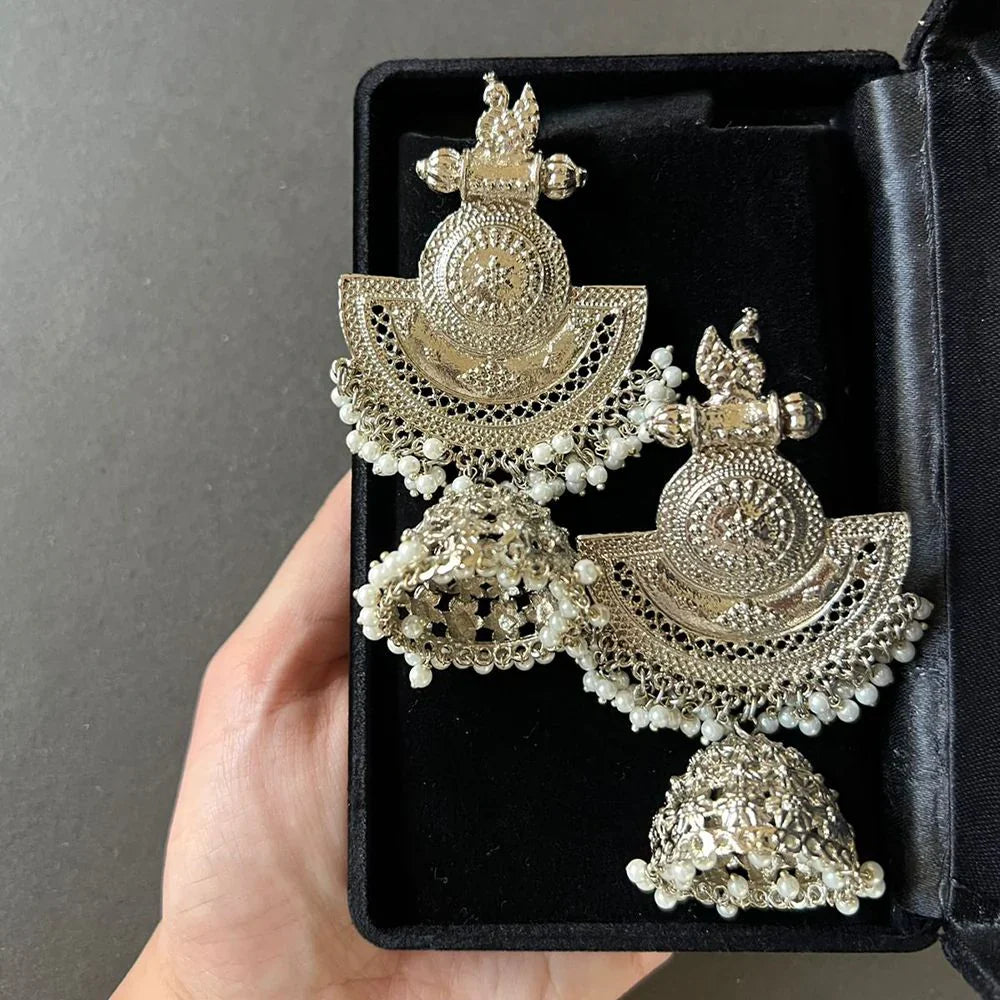 Earring 17