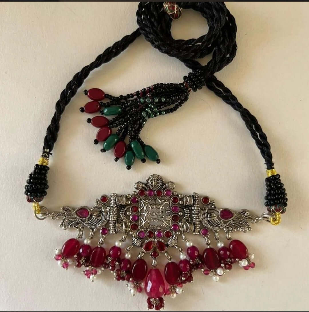 Choker 05